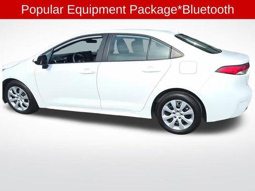 Ice Cap 2024 Toyota Corolla LE