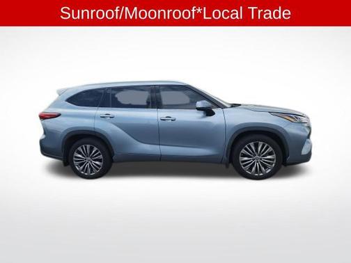 Moon Dust 2020 Toyota Highlander Platinum