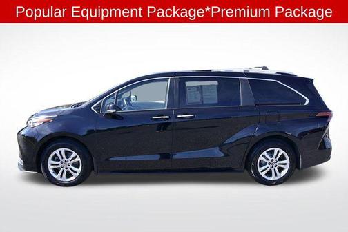 2022 Toyota Sienna Platinum 7 Passenger