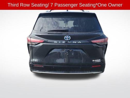 2022 Toyota Sienna Platinum 7 Passenger