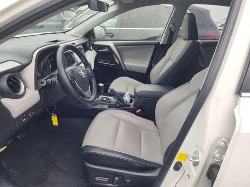 2016 Toyota RAV4 Hybrid Limited