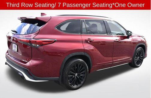 2023 Toyota Highlander XSE