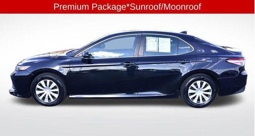 2018 Toyota Camry Hybrid LE