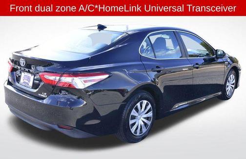 2018 Toyota Camry Hybrid LE