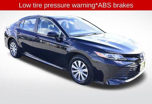 2018 Toyota Camry Hybrid LE