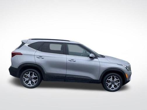 2022 Kia Seltos EX