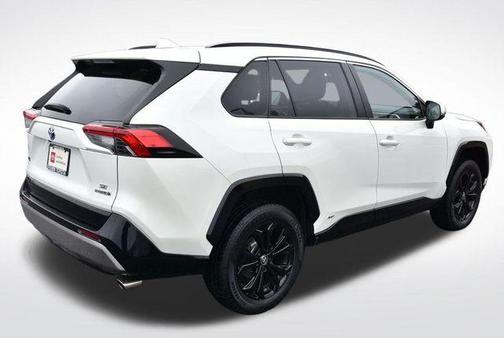 2022 Toyota RAV4 Hybrid SE