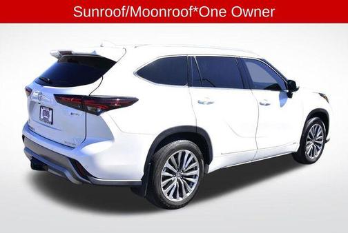 Wind Chill Pearl 2025 Toyota Highlander Hybrid Limited