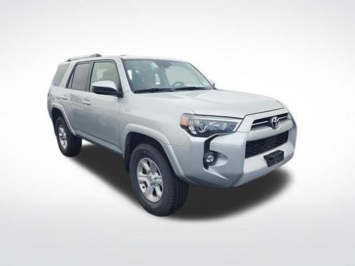 Classic Silver Metallic 2024 Toyota 4Runner SR5