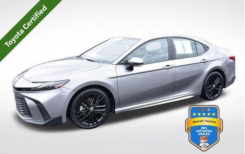 Heavy Metal 2025 Toyota Camry SE