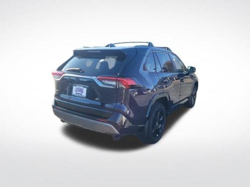2021 Toyota RAV4 Hybrid SE