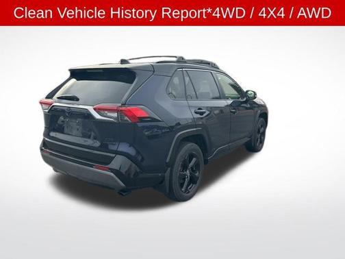 2021 Toyota RAV4 Hybrid SE