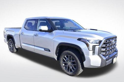 2023 Toyota Tundra Hybrid Platinum