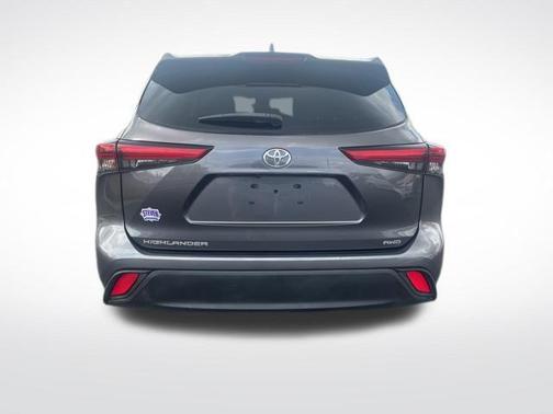 2021 Toyota Highlander L
