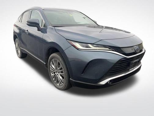 2023 Toyota Venza XLE