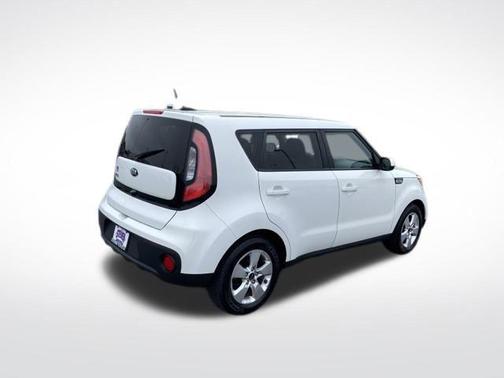 2017 Kia Soul Base