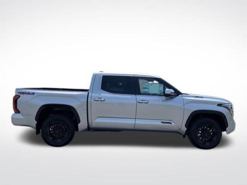 2025 Toyota Tundra Hybrid 1794 Edition