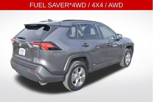 2022 Toyota RAV4 Hybrid XLE
