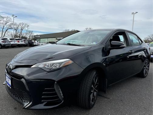 Black Sand Pearl 2019 Toyota Corolla SE