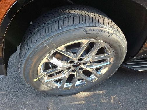 2026 Chevrolet Tahoe 4WD RST