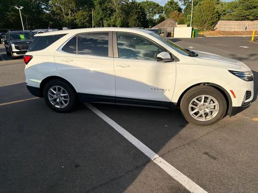 Summit White 2022 Chevrolet Equinox 1LT