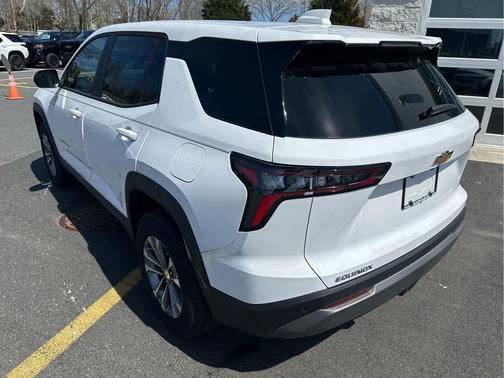 Summit White 2025 Chevrolet Equinox 1LT