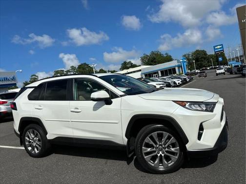 2021 Toyota RAV4 XLE Premium