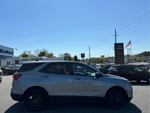 Sterling Gray Metallic 2024 Chevrolet Equinox LS