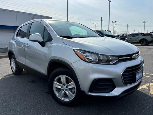 2022 Chevrolet Trax LS