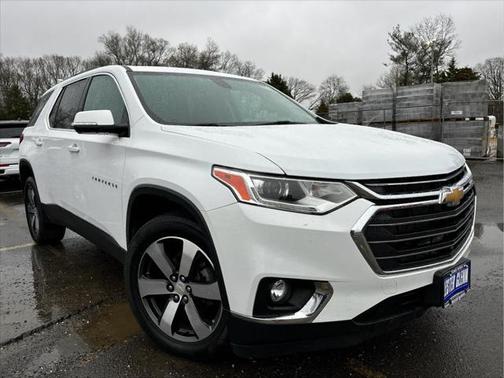2020 Chevrolet Traverse LT Leather