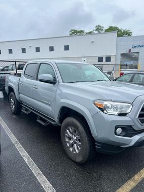 Cement 2019 Toyota Tacoma SR5