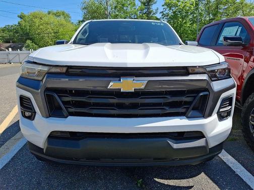 2025 Chevrolet Colorado LT
