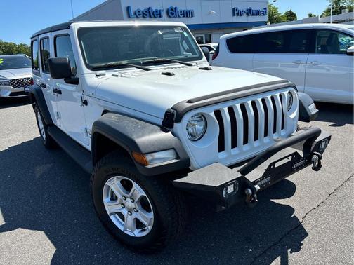 Bright White Clearcoat 2018 Jeep Wrangler Unlimited Sport