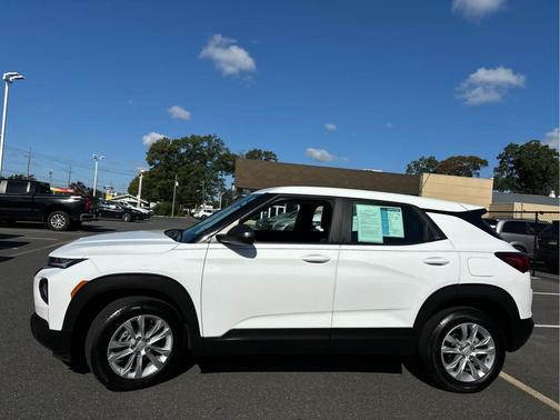 2023 Chevrolet Trailblazer LS