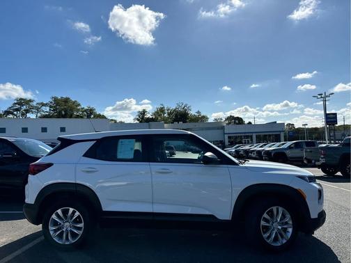 2023 Chevrolet Trailblazer LS
