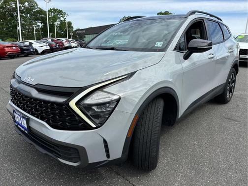 Wolf Gray 2023 Kia Sportage X-Line