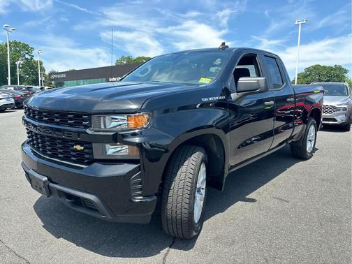 Black 2021 Chevrolet Silverado 1500 Custom