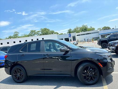 2023 Chevrolet Equinox LS