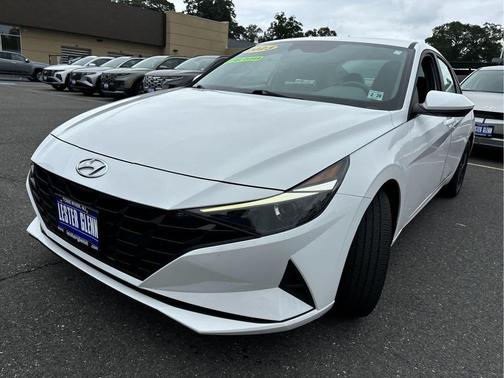 2023 Hyundai ELANTRA HEV Blue