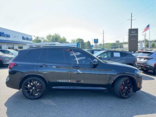 Black Sapphire Metallic 2023 BMW X3 M40i