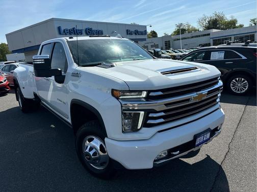 Summit White 2023 Chevrolet Silverado 3500 High Country