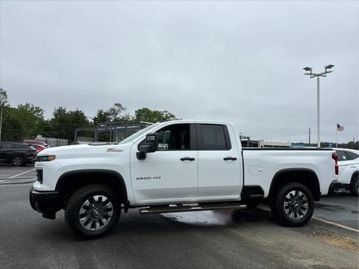 2024 Chevrolet Silverado 2500 Custom