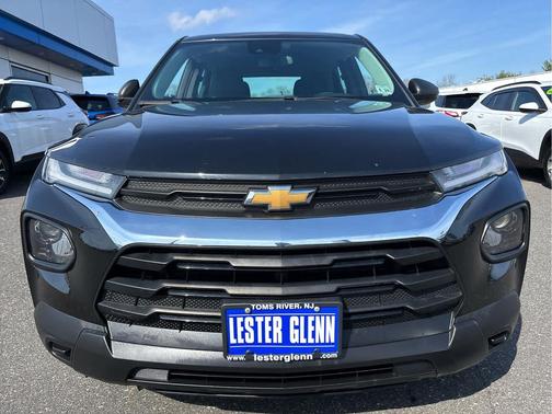 Mosaic Black Metallic 2023 Chevrolet Trailblazer LS