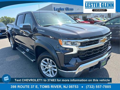 Dark Ash Metallic 2022 Chevrolet Silverado 1500 LT