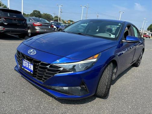 2021 Hyundai ELANTRA SEL