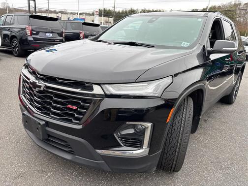 2022 Chevrolet Traverse RS