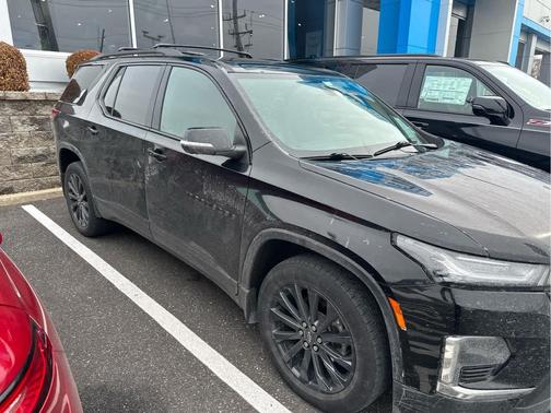 2022 Chevrolet Traverse RS