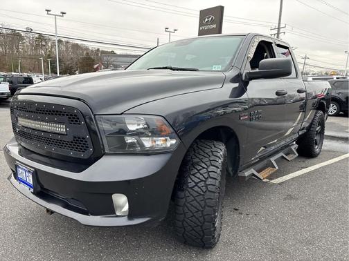2016 RAM 1500 Tradesman/Express