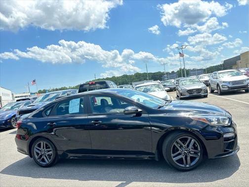 2021 Kia Forte GT-Line