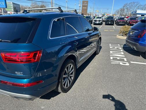 Galaxy Blue Metallic 2018 Audi Q7 3.0T Premium Plus